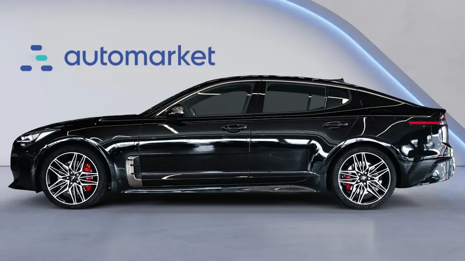 KIA Stinger Stinger 3.3 T-GDI V6 GT AWD