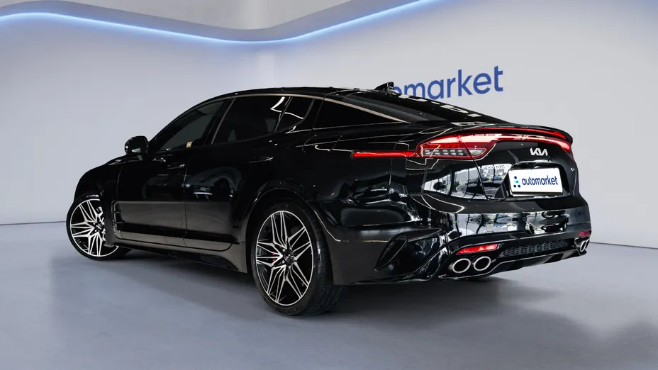 KIA Stinger Stinger 3.3 T-GDI V6 GT AWD