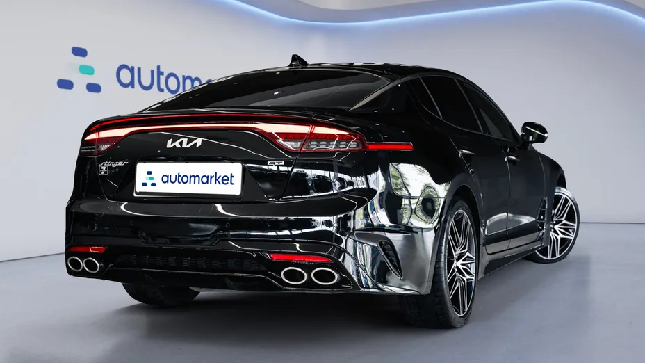 KIA Stinger Stinger 3.3 T-GDI V6 GT AWD