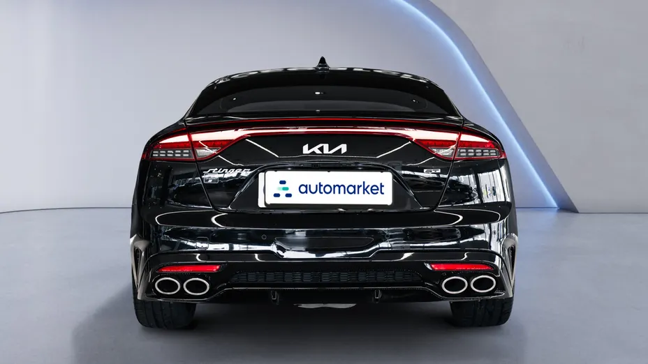 KIA Stinger Stinger 3.3 T-GDI V6 GT AWD