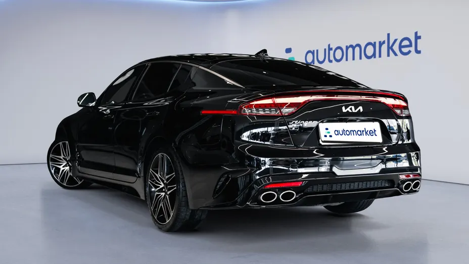 KIA Stinger Stinger 3.3 T-GDI V6 GT AWD