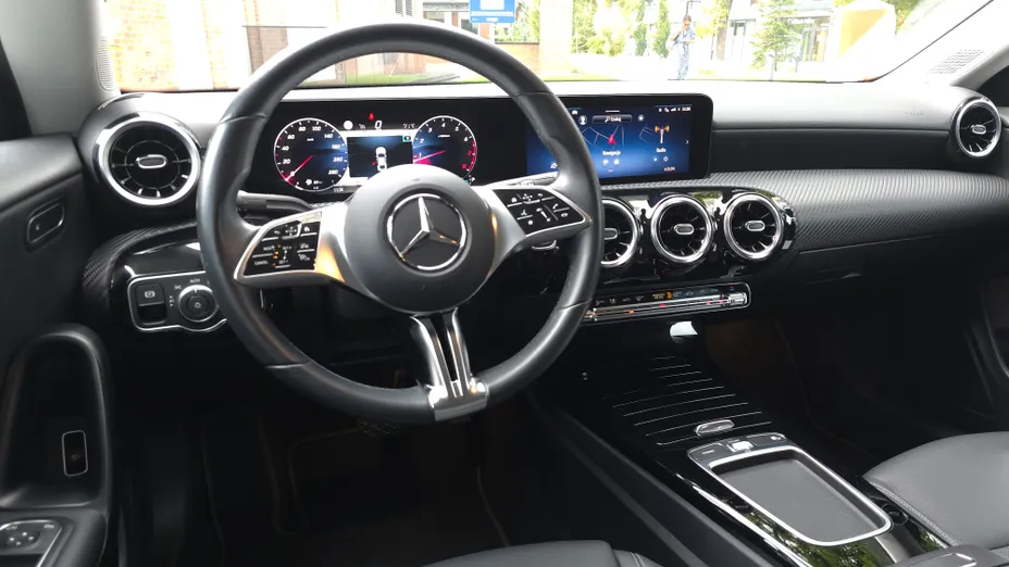 MERCEDES-BENZ CLA CLA 200 mHEV 7G-DCT