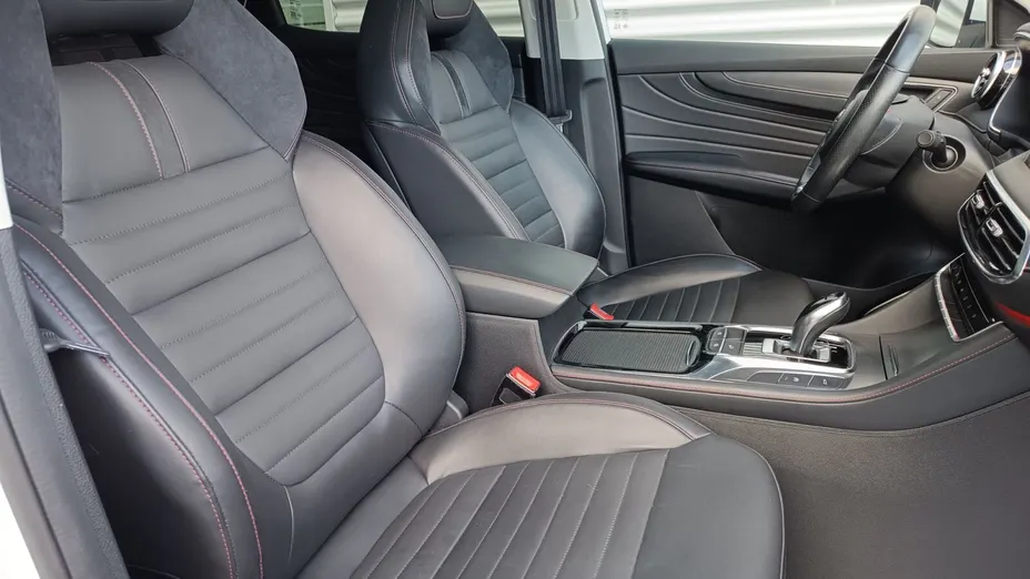 MG HS HS 1.5 T-GDI Exclusive DCT