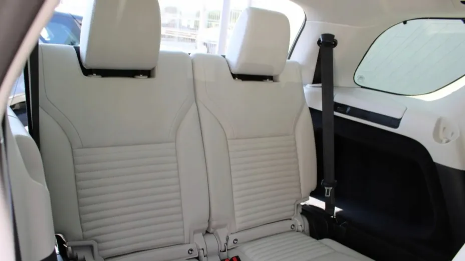 LAND ROVER Discovery Discovery V 3.0 D250 mHEV S