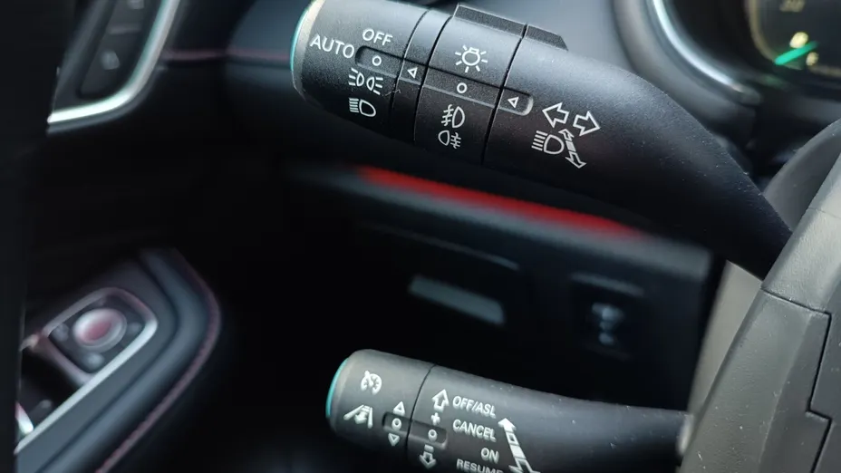 MG HS HS 1.5 T-GDI Exclusive DCT