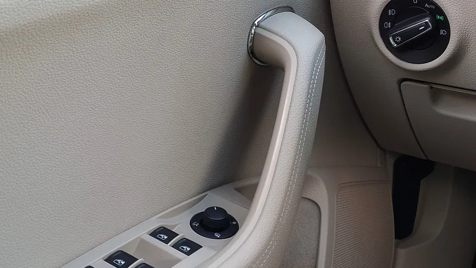 SKODA Superb Superb 2.0 TDI SCR Style DSG