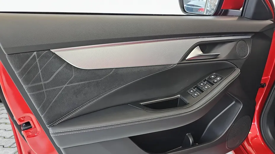 JAC J7 J7 Plus CVT