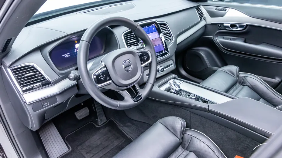 VOLVO XC90 XC90 B5 D AWD Plus Dark 7os aut