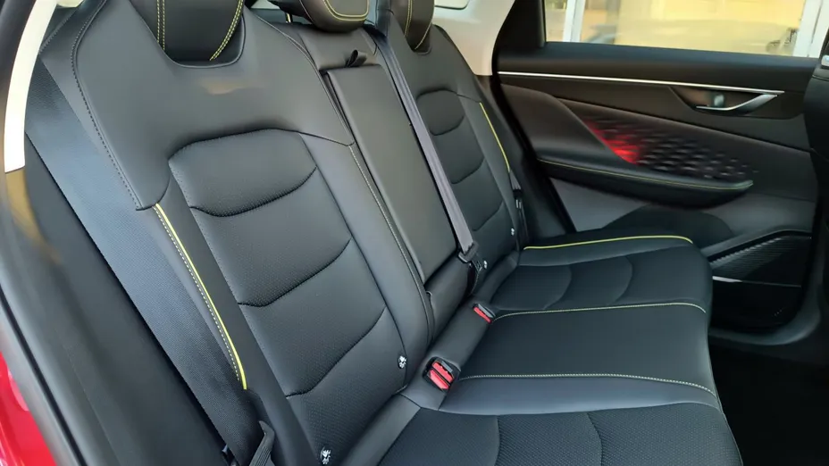 BAIC Beijing 5 Beijing 5 1.5T Luxury DCT