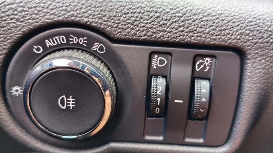 OPEL Astra Astra III 1.4 Cosmo