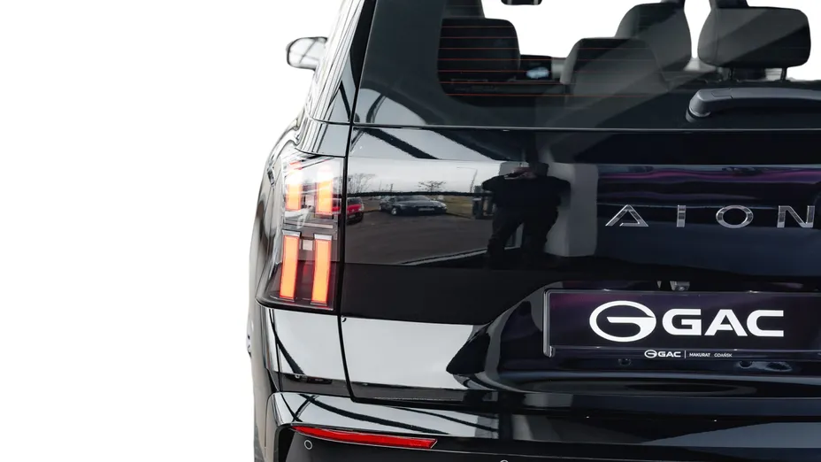 AION V V 75.3kWh Luxury Nowy