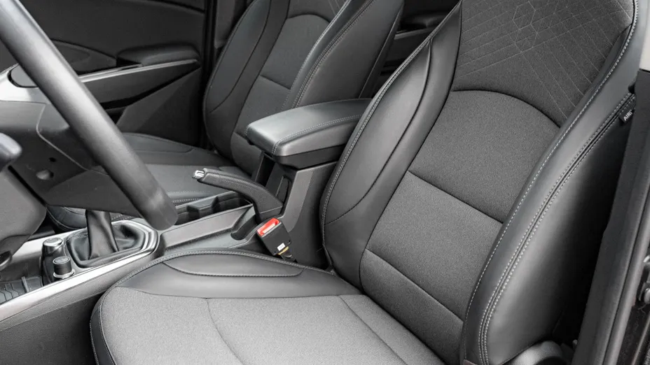 KGM / SSANGYONG Tivoli Tivoli 1.5 T-GDI Joy