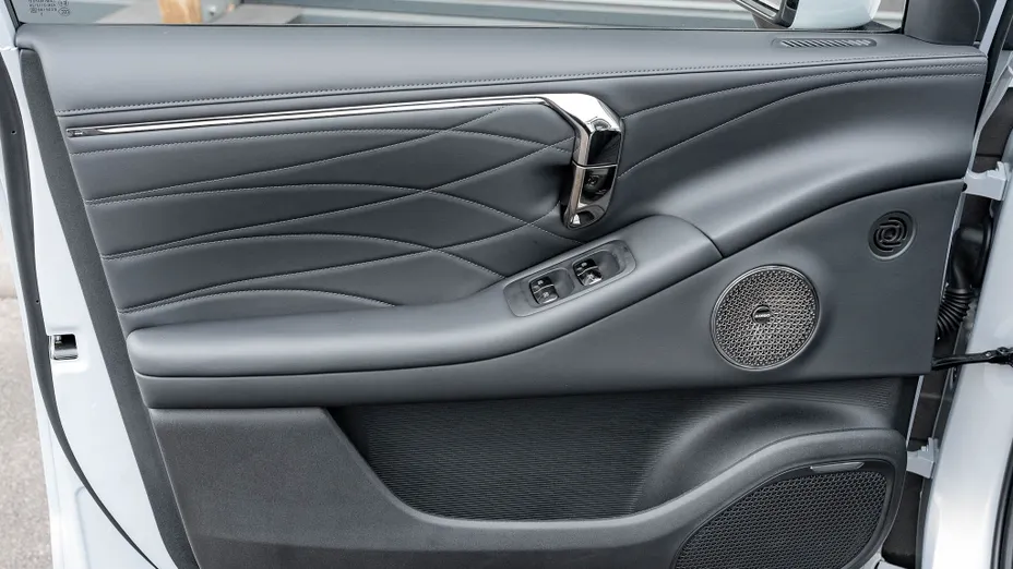 AION V V 75.3kWh Premium Nowy