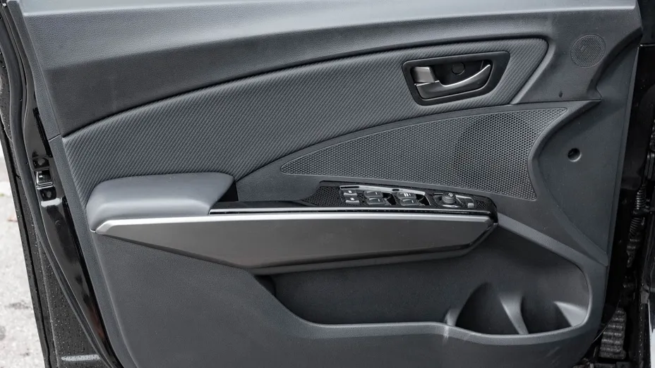 KGM / SSANGYONG Tivoli Tivoli 1.5 T-GDI Joy