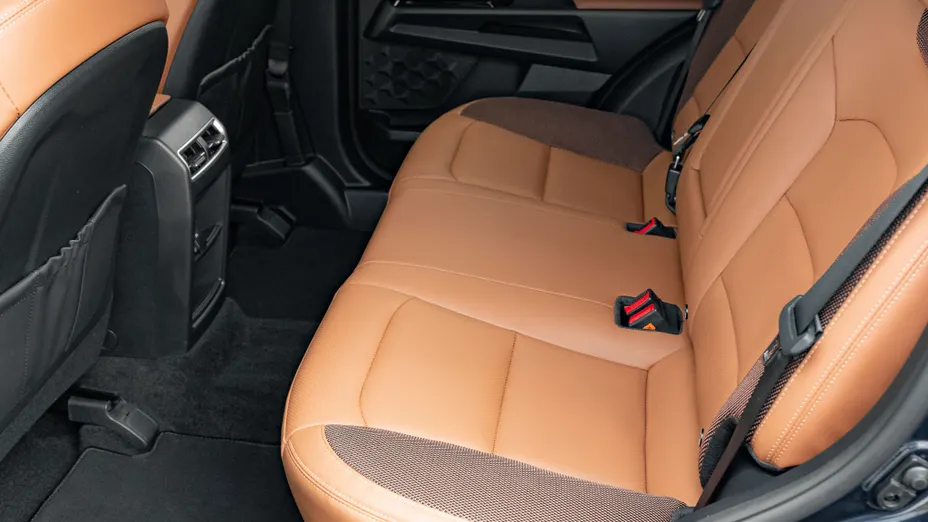 KGM / SSANGYONG Torres Torres 1.5 T-GDI Adventure Plus aut