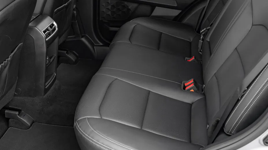 KGM / SSANGYONG Torres Torres 1.5 T-GDI Adventure aut