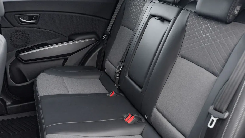 KGM / SSANGYONG Tivoli Tivoli 1.5 T-GDI Joy