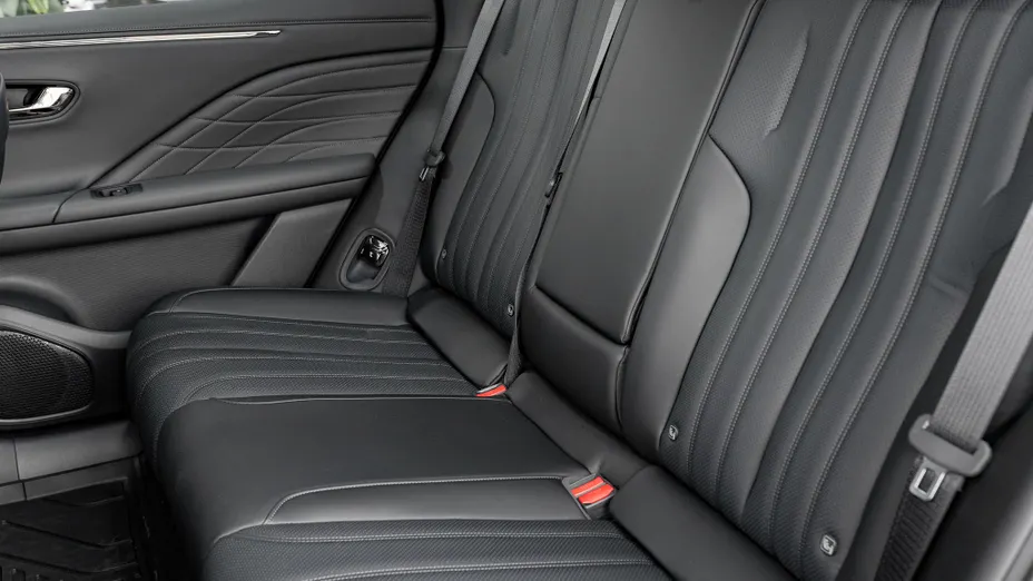 AION V V 75.3kWh Luxury Nowy