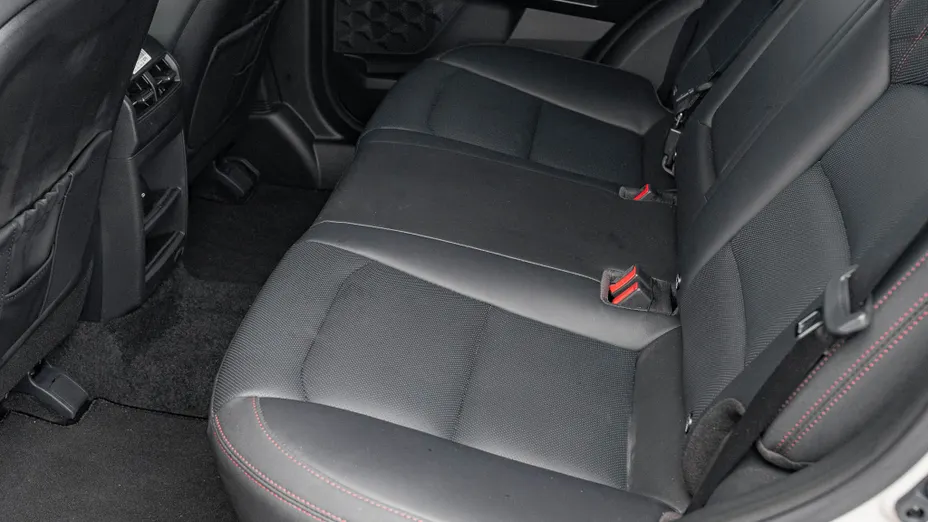 KGM / SSANGYONG Actyon Actyon 1.5 T-GDI Adventure aut