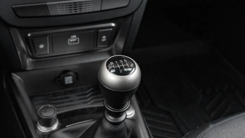 KGM / SSANGYONG Tivoli Tivoli 1.5 T-GDI Joy