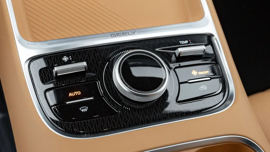 GEELY Starray Starray EM-i 1.5 PHEV Max Nowy