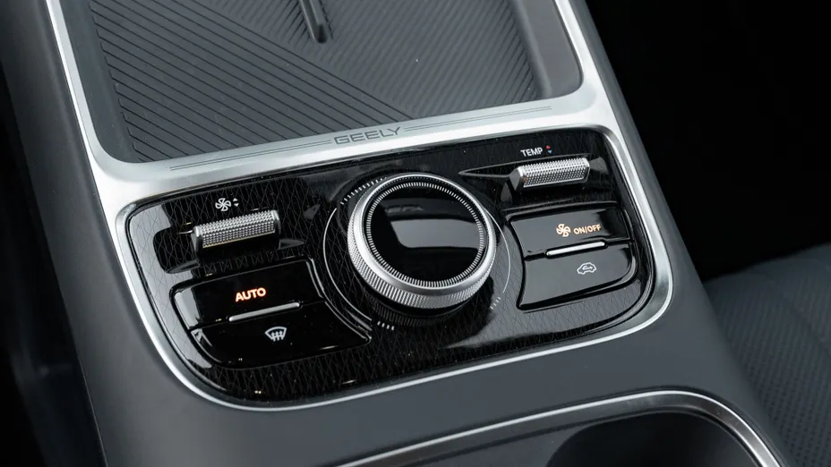 GEELY Starray Starray EM-i 1.5 PHEV Pro Nowy