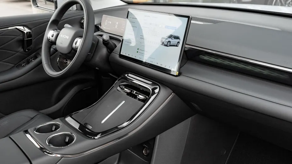 AION V V 75.3kWh Luxury Nowy