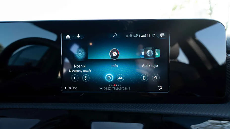 MERCEDES-BENZ A Klasa A 250 Progressive 7G-DCT
