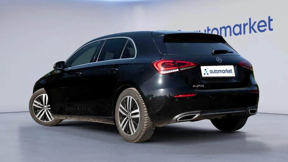 MERCEDES-BENZ A Klasa A 250 Progressive 7G-DCT