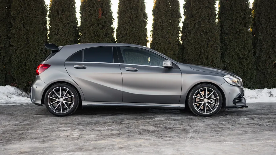 MERCEDES-BENZ A Klasa AMG A 45 4-Matic