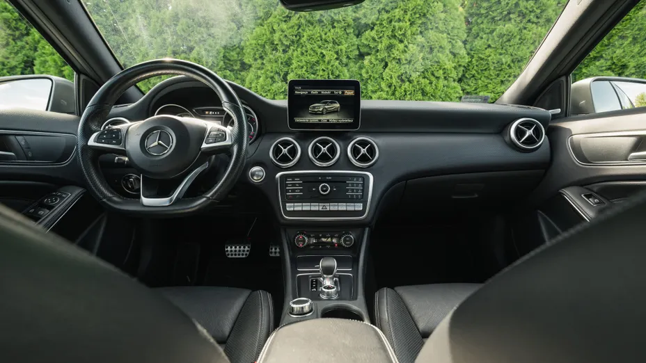 MERCEDES-BENZ A Klasa AMG A 45 4-Matic