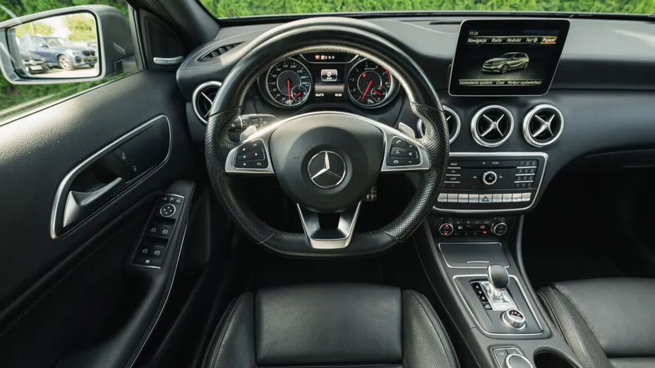 MERCEDES-BENZ A Klasa AMG A 45 4-Matic