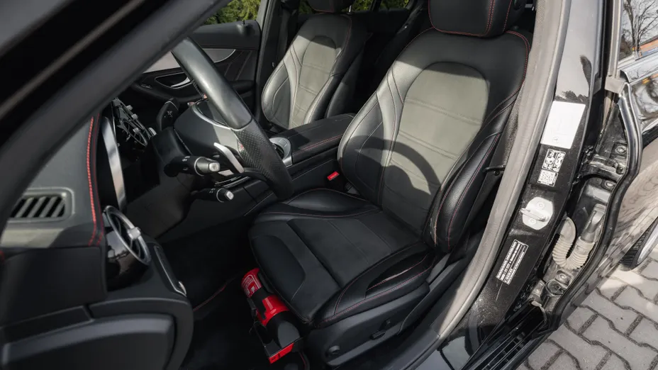 MERCEDES-BENZ C Klasa AMG C 43 4-Matic