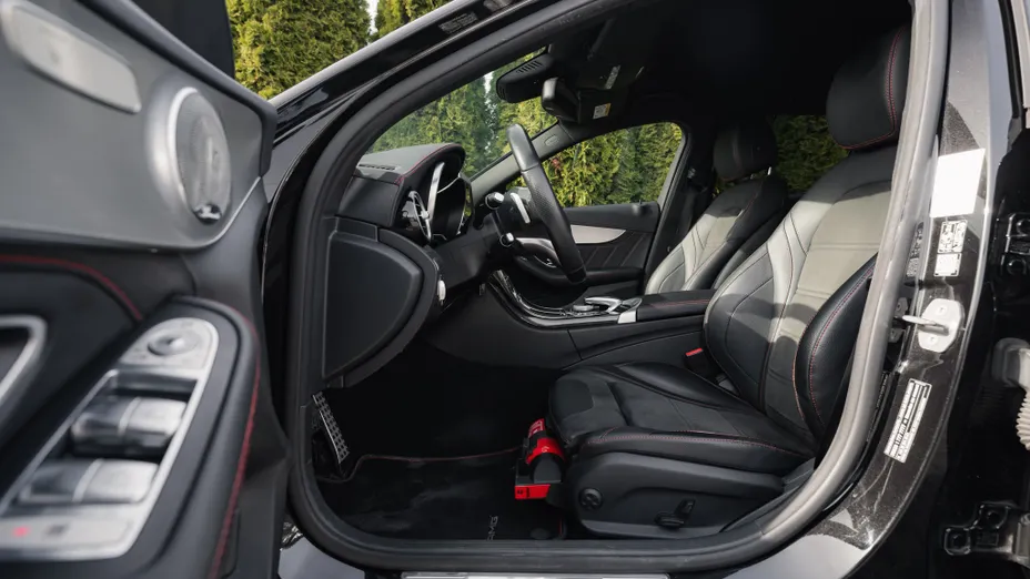 MERCEDES-BENZ C Klasa AMG C 43 4-Matic