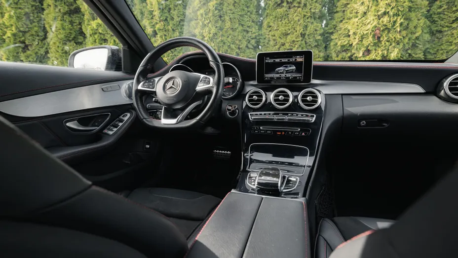 MERCEDES-BENZ C Klasa AMG C 43 4-Matic