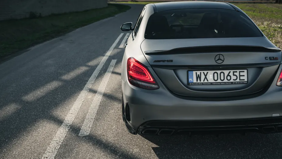 MERCEDES-BENZ C Klasa AMG C 63 S
