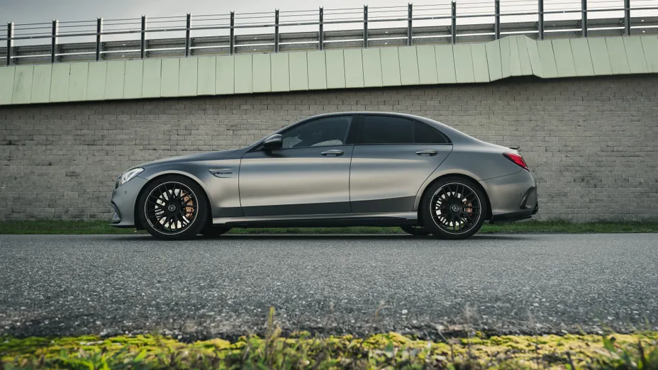 MERCEDES-BENZ C Klasa AMG C 63 S