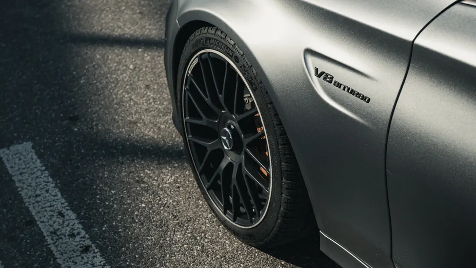 MERCEDES-BENZ C Klasa AMG C 63 S