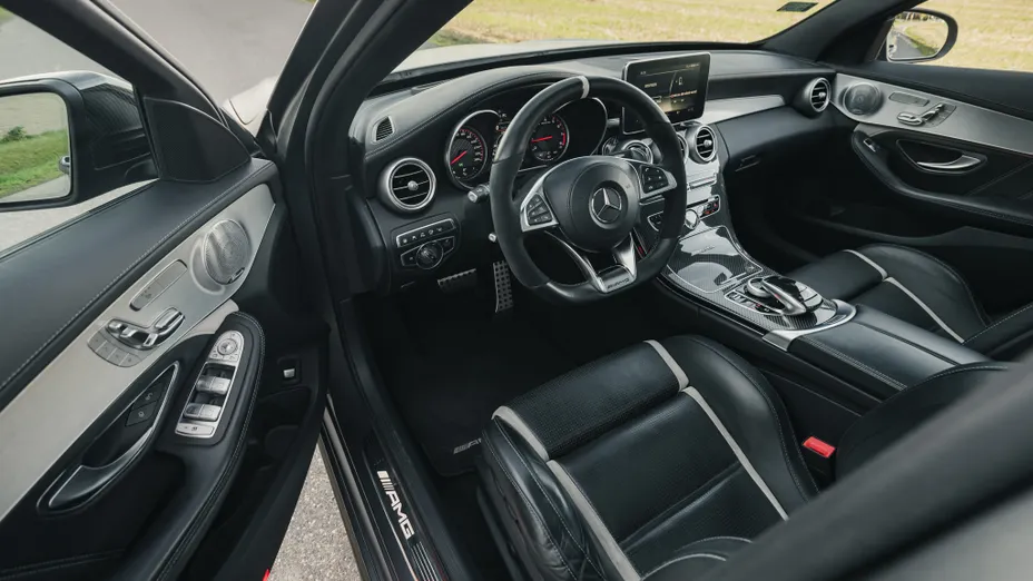 MERCEDES-BENZ C Klasa AMG C 63 S