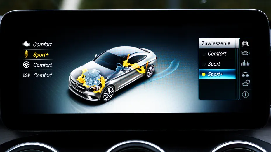 MERCEDES-BENZ C Klasa C 300 9G-TRONIC