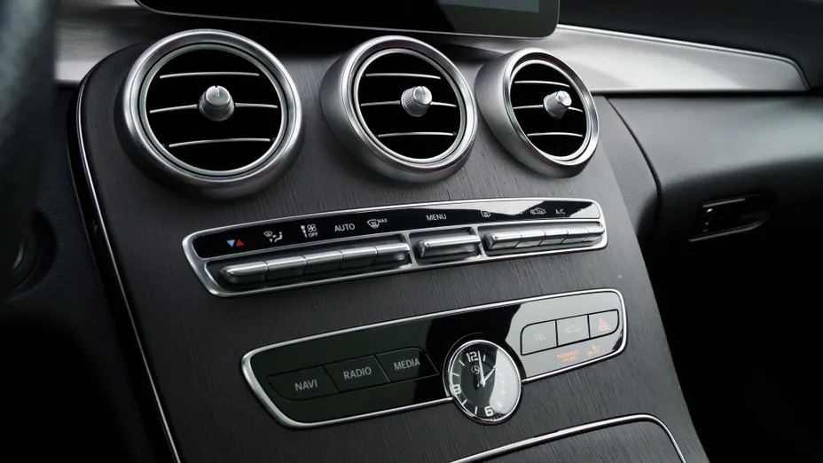 MERCEDES-BENZ C Klasa C 300 9G-TRONIC