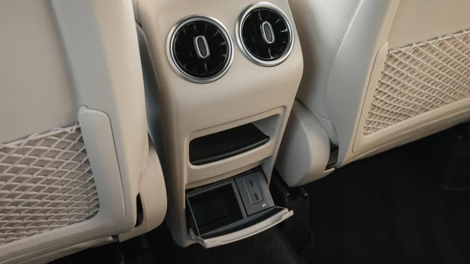 MERCEDES-BENZ B Klasa B 180 d 7G-DCT