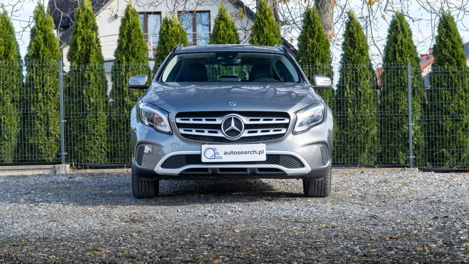 MERCEDES-BENZ GLA GLA 220 4-Matic Urban