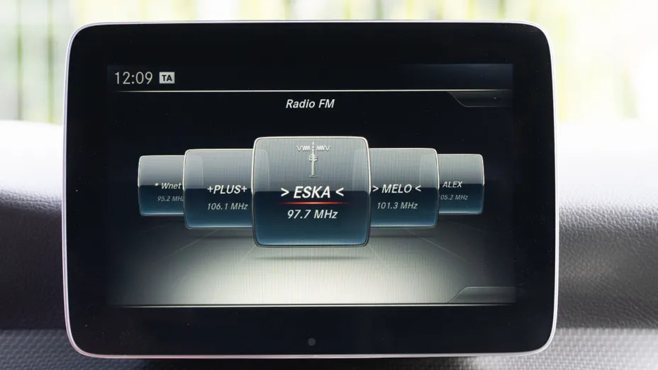 MERCEDES-BENZ GLA GLA 220 4-Matic Urban