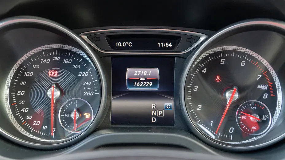 MERCEDES-BENZ GLA GLA 220 4-Matic Urban