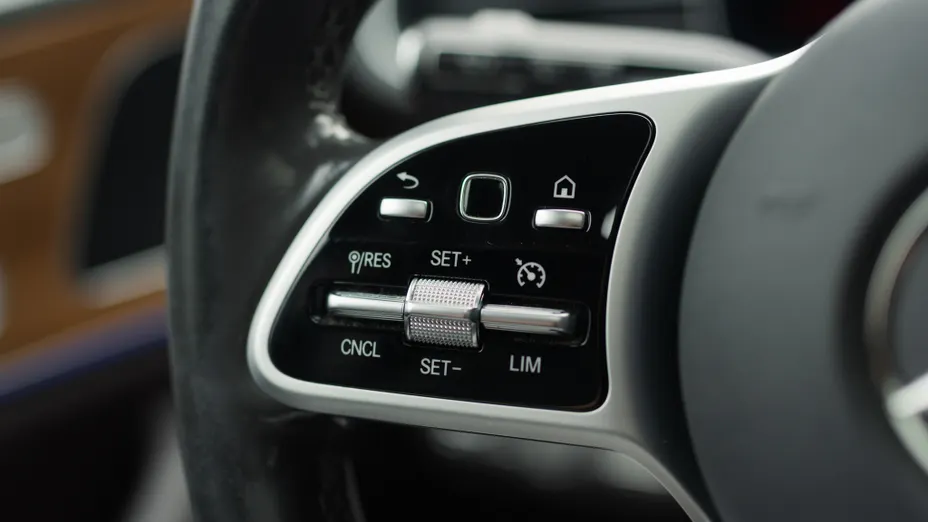 MERCEDES-BENZ GL GLS 350 d 4-Matic