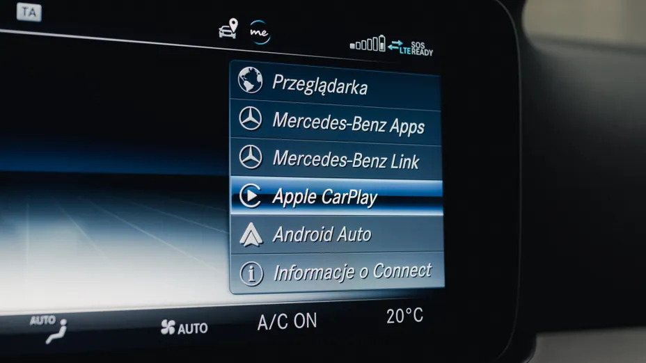 MERCEDES-BENZ E Klasa E 200 Coupe 4-Matic 9G-TRONIC