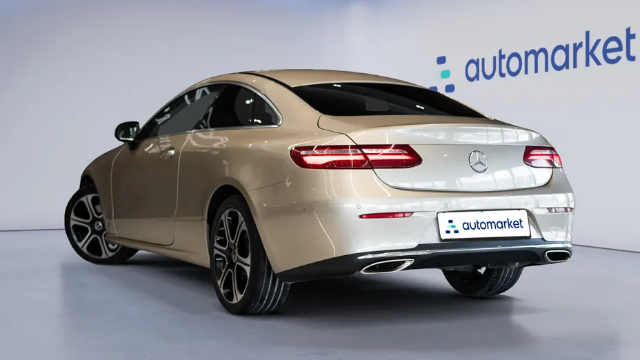 MERCEDES-BENZ E Klasa E 200 Coupe 4-Matic 9G-TRONIC