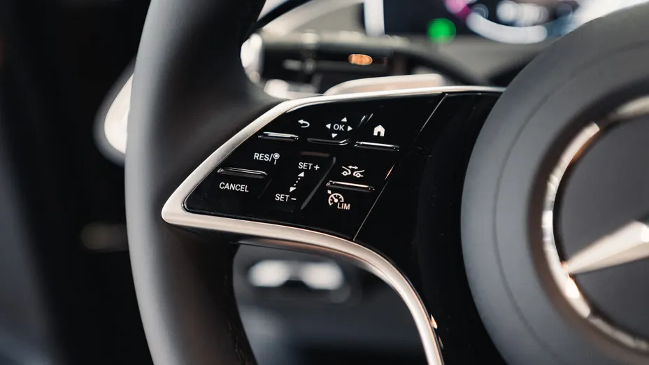 MERCEDES-BENZ E Klasa E 200 d mHEV Avantgarde 9G-Tronic Nowy