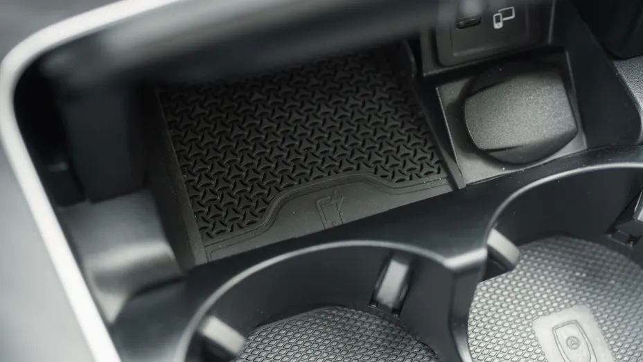 MERCEDES-BENZ E Klasa E 220 d